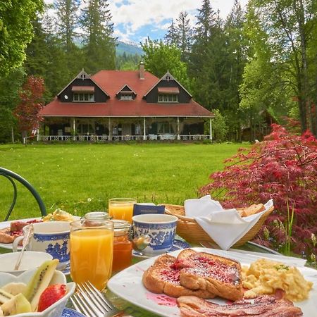 Wedgwood Manor And Glamping Retreat Hotel Crawford Bay Kültér fotó